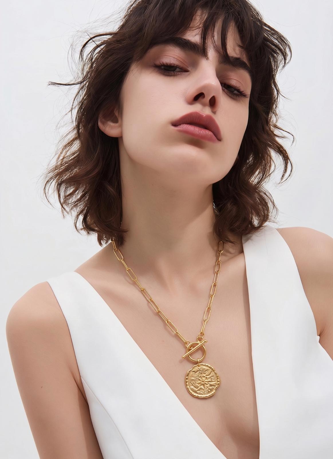 Aurora Compass Necklace-Gold