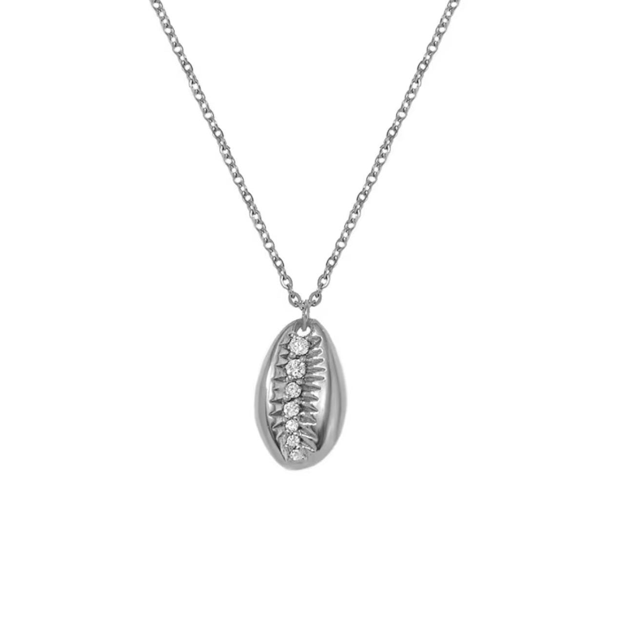 Lia shell pendant necklace-Gold