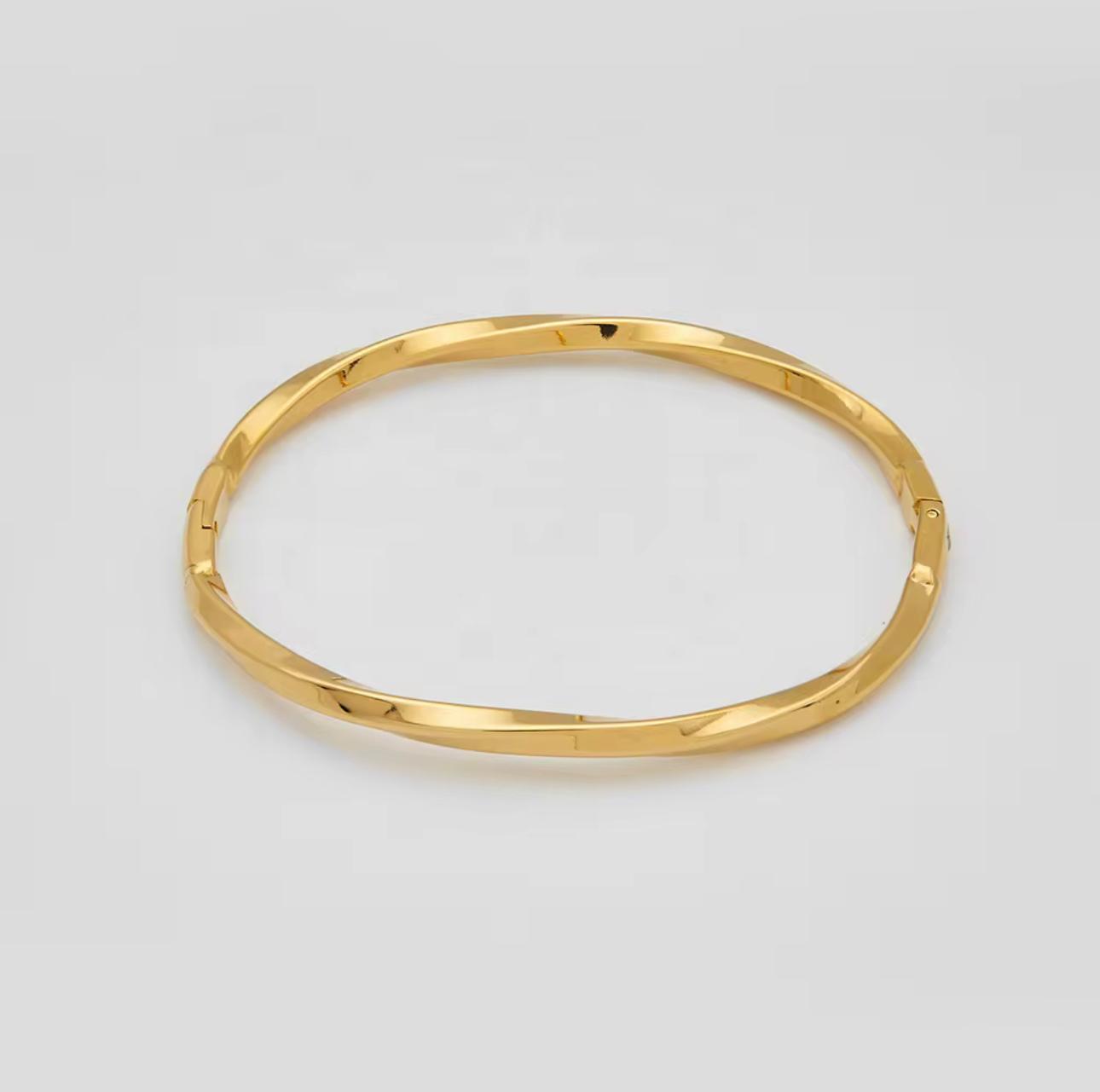 Aurea Twist Bangle Bracelet- Gold