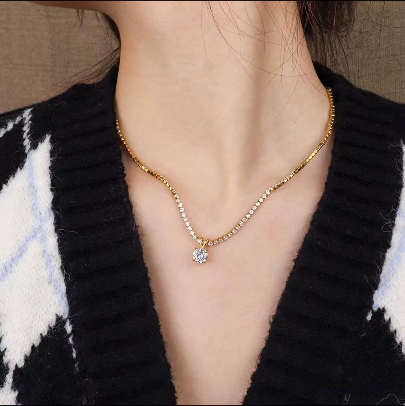 Jade Shine Necklace-Gold