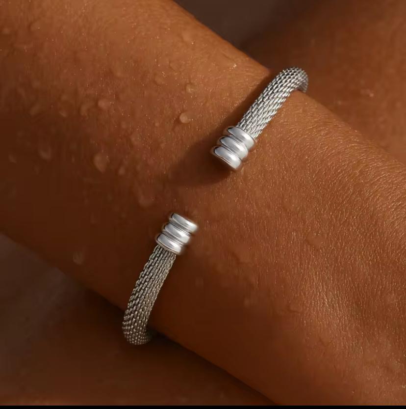 Brina Cuff Bracelet-Silver