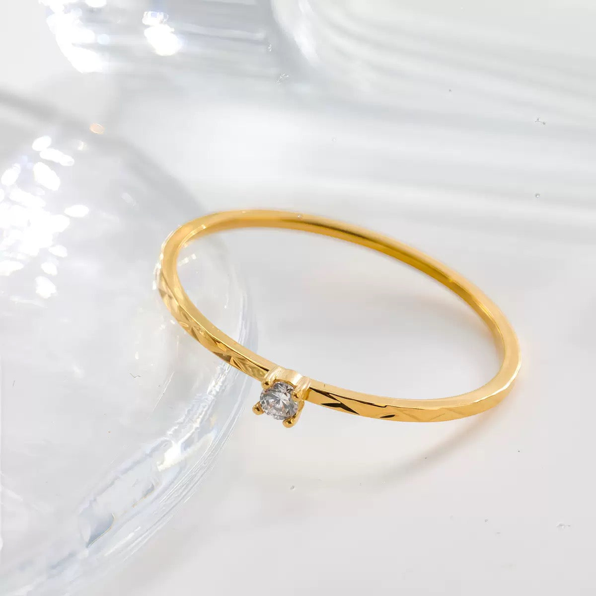 Textured Band Ring Gold