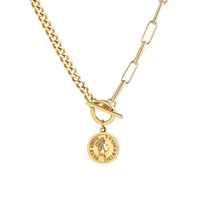 Auréa Medallion Necklace- Gold